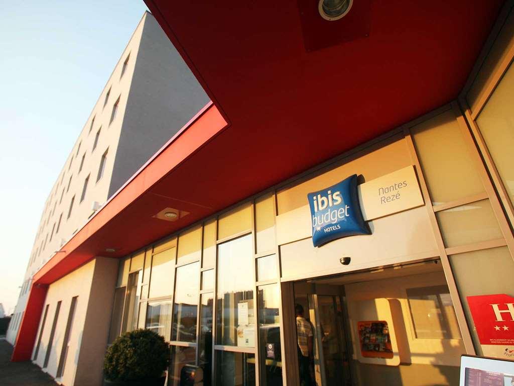 Ibis Budget Nantes Reze Aeroport Exteriör bild