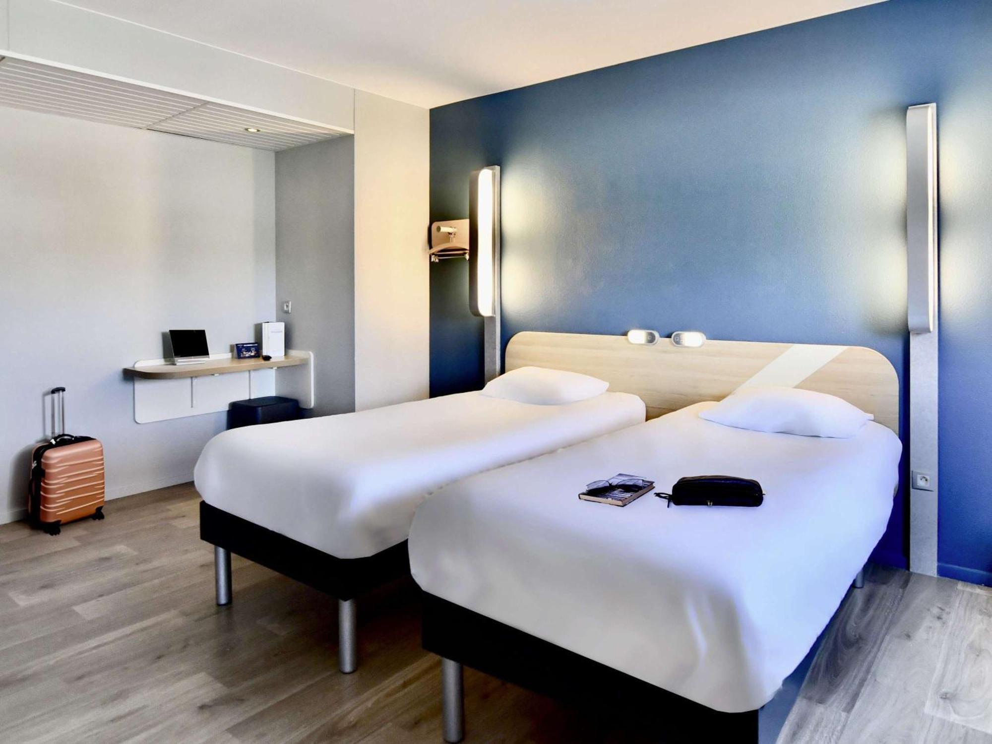 Ibis Budget Nantes Reze Aeroport Exteriör bild